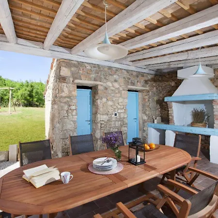 Attractive With Private Swimming Pool Volleyball And Fenced Garden * Diminici