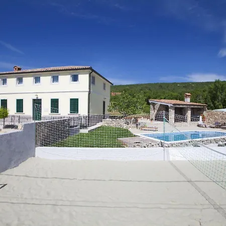 Attractive With Private Swimming Pool Volleyball And Fenced Garden Villa *
