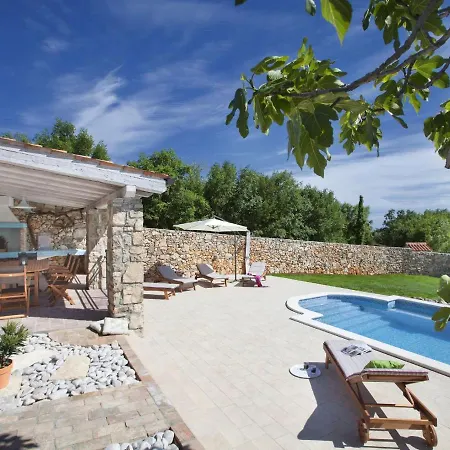Attractive With Private Swimming Pool Volleyball And Fenced Garden * Diminići